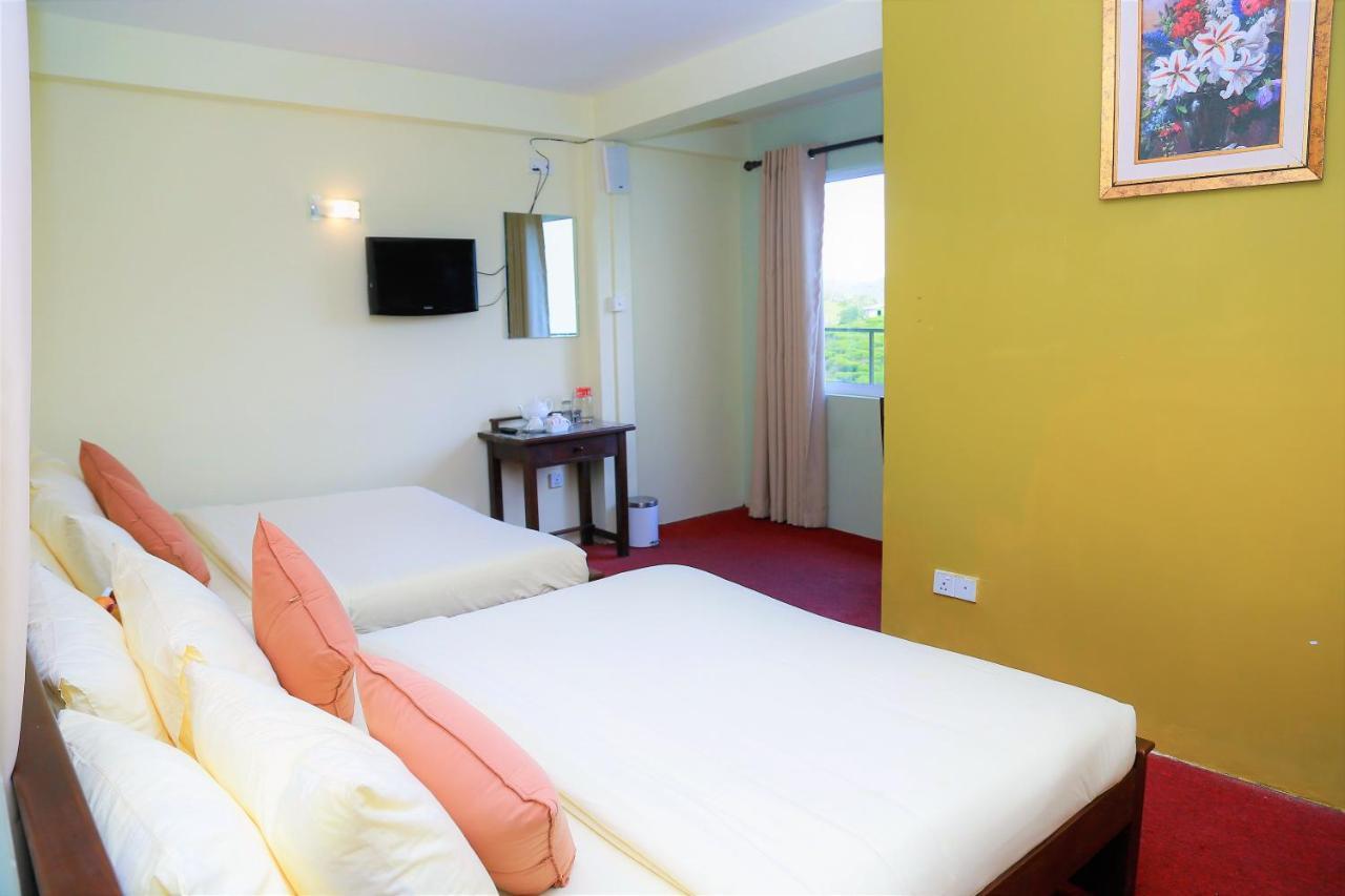 Lourdes Hotel Nuwara Eliya Esterno foto